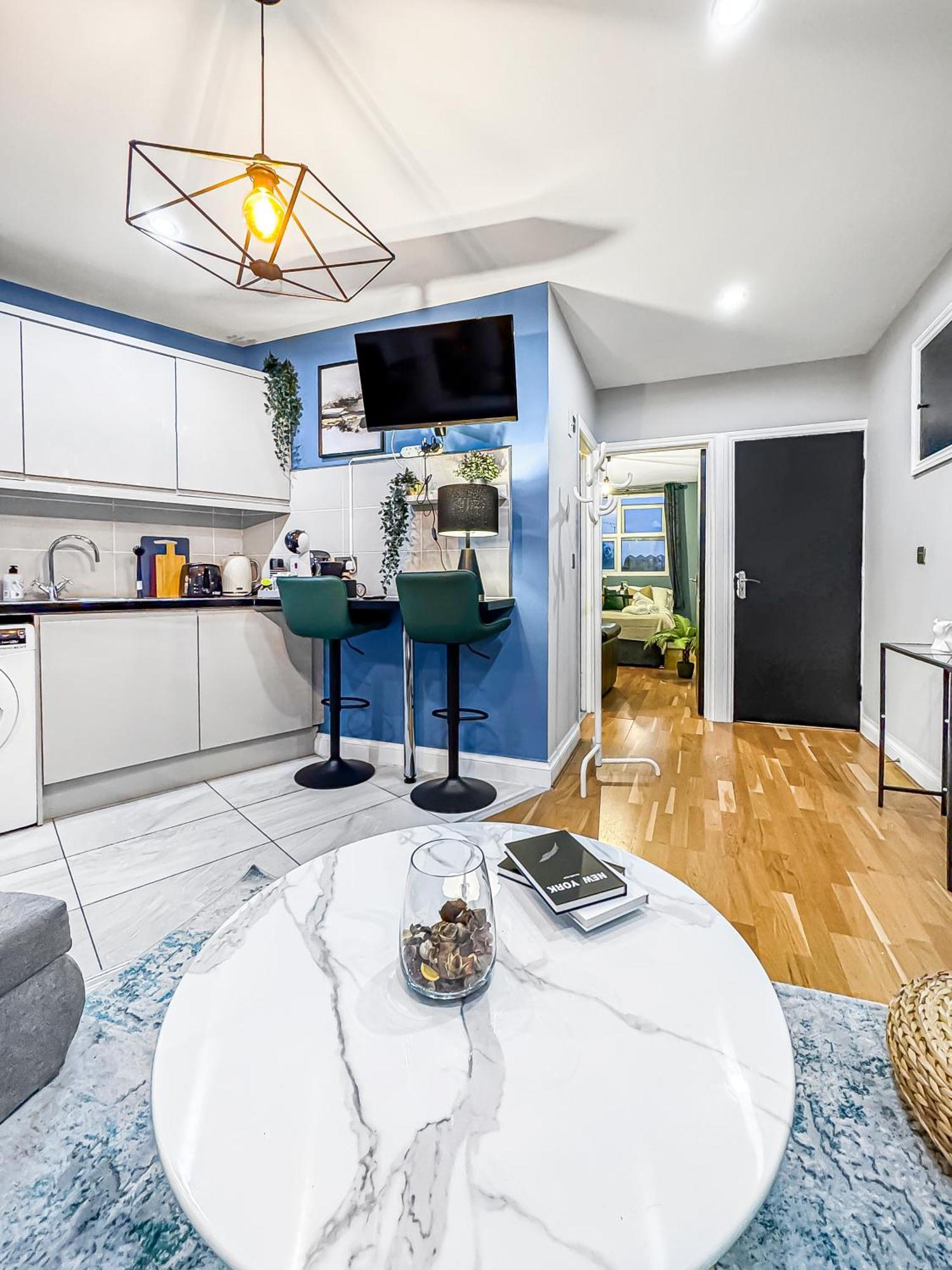 Gorgeous 1-bed In Greenwich Appartamento *